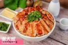 在二三线城市做谷鹤香酥鸡丼饭大约得几万啊？